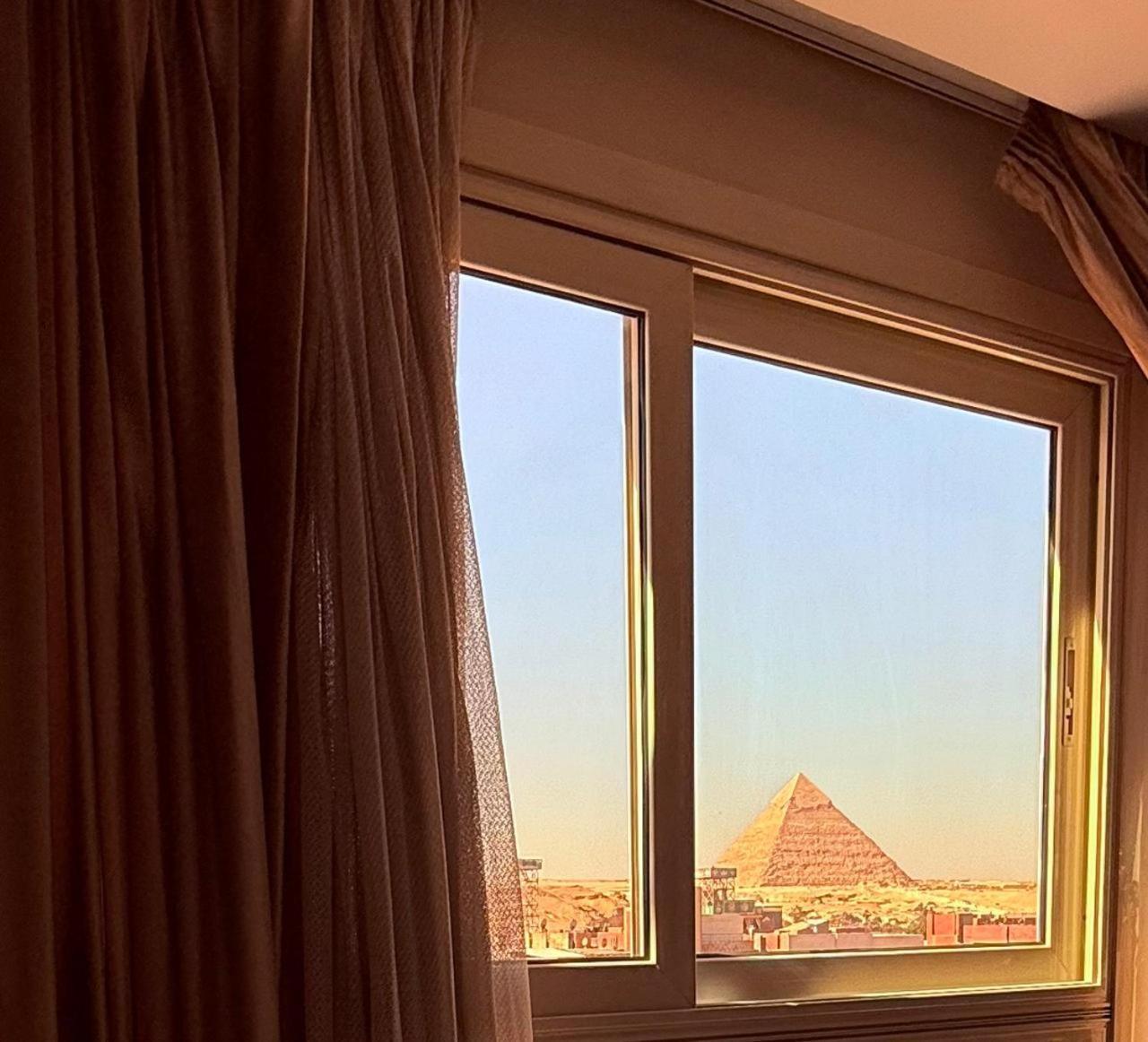 Topaz Pyramids View Inn Kafret el-Gabal Exteriör bild