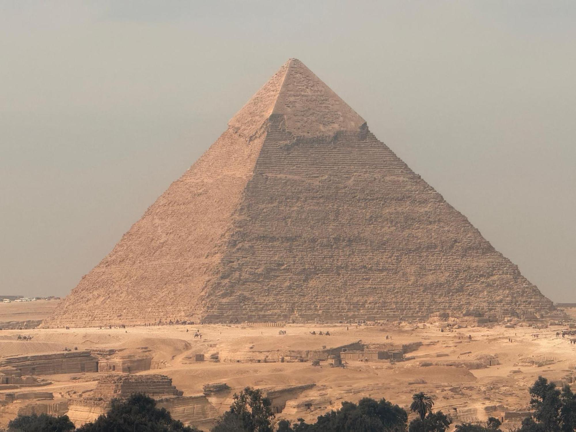 Topaz Pyramids View Inn Kafret el-Gabal Exteriör bild